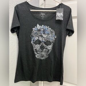 Wrangler Rock 47 sparkly skull and flowers graphic tee